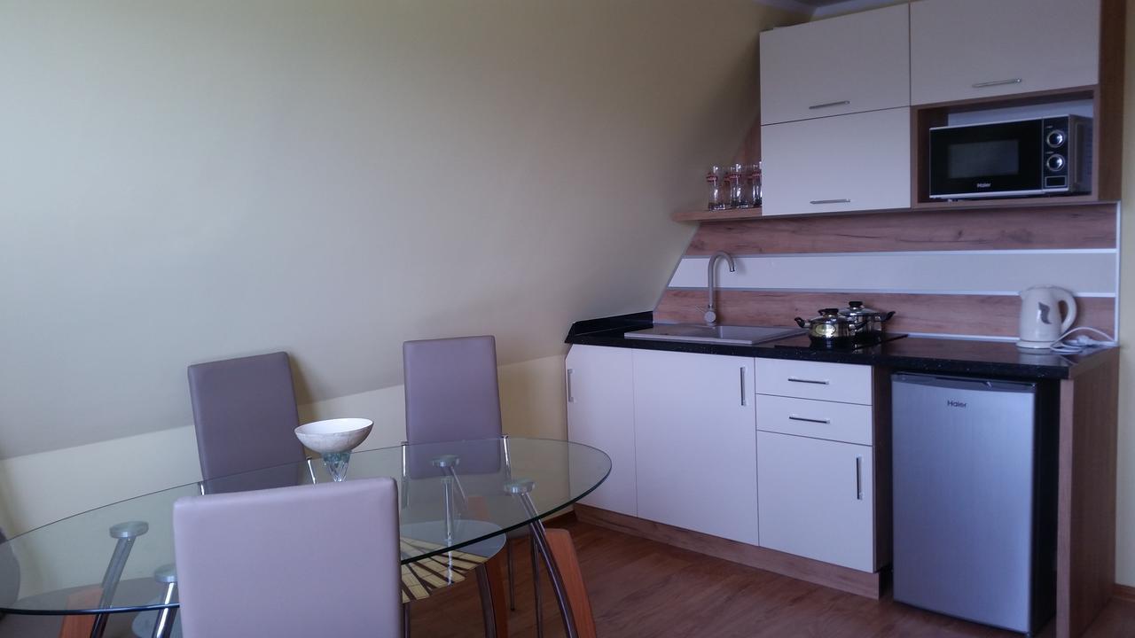 Janosik Apartment Bustryk Exterior photo
